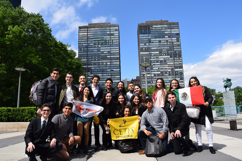 Líderes universitarios de BC son recibidos en la ONU