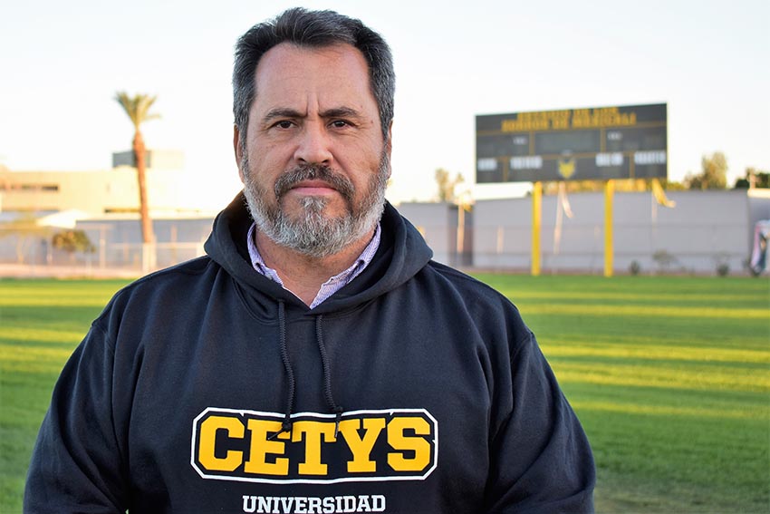 CETYS elige a Luis Cervantes como nuevo entrenador de fútbol americano