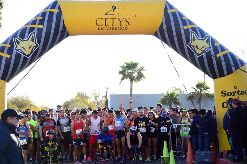 Mexicali goza de Medio Maratón y Carrera de 10 km. de CETYS Universidad