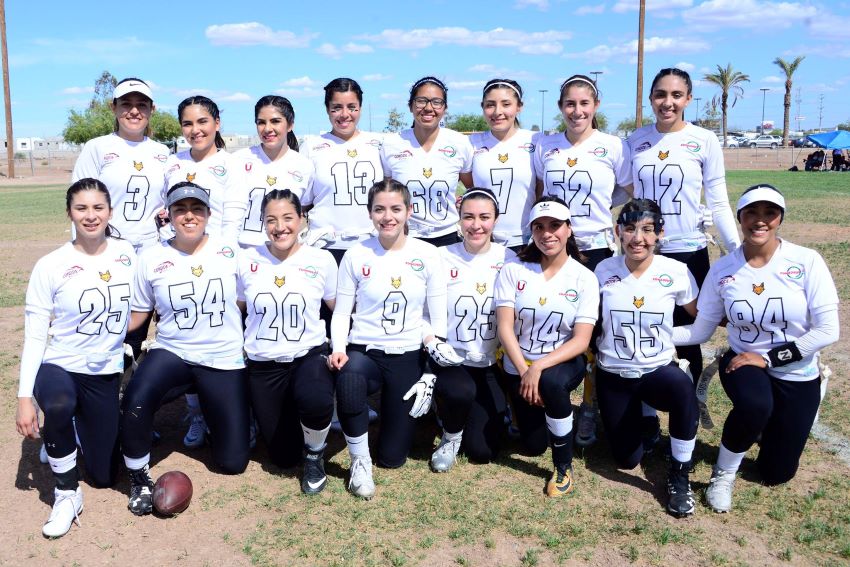 CETYS a Universiada Nacional en tocho bandera femenil