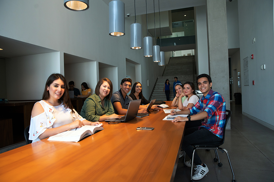 ¡Estamos trabajando para ti!