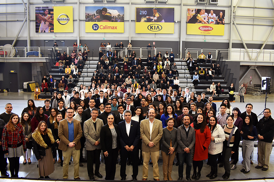 Reconoce CETYS Tijuana a Alumnos Distinguidos de profesional y prepa