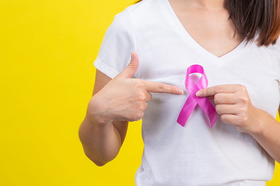 Todos lo necesitan y pocos lo suman: El psicólogo en la lucha contra el cáncer de mama