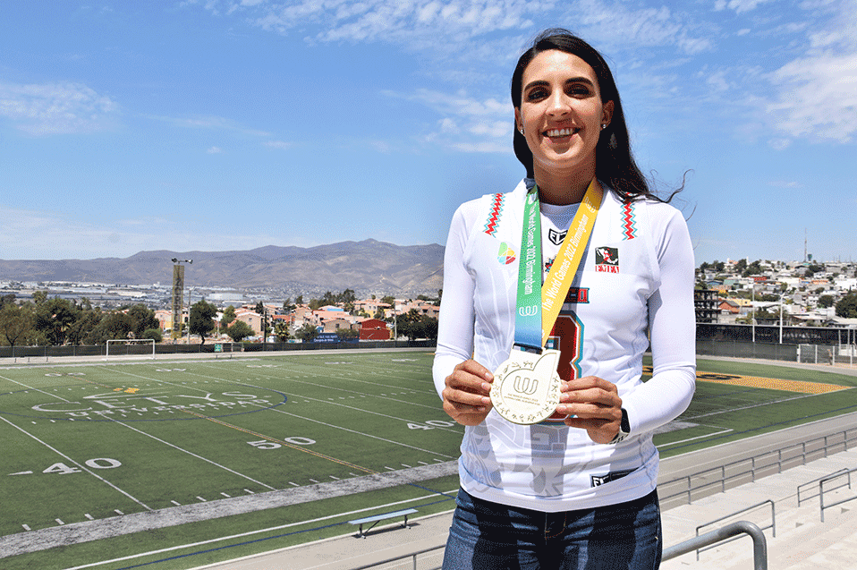 Emprendimiento + deporte + mercadotecnia= Silvia Contreras, Oro en Flag Football Femenil