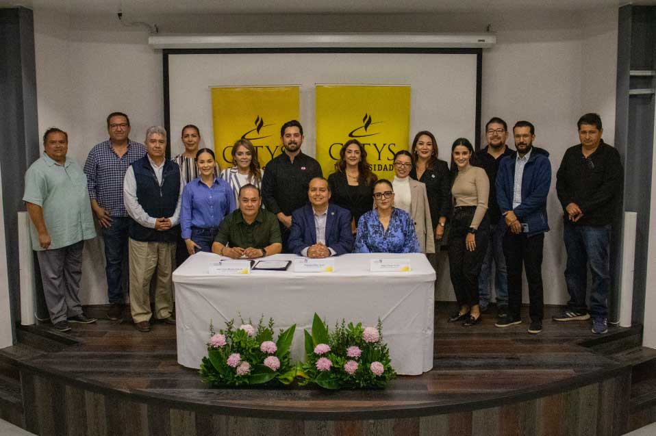 Buscan CETYS y Larson fortalecimiento del sector vitivinícola