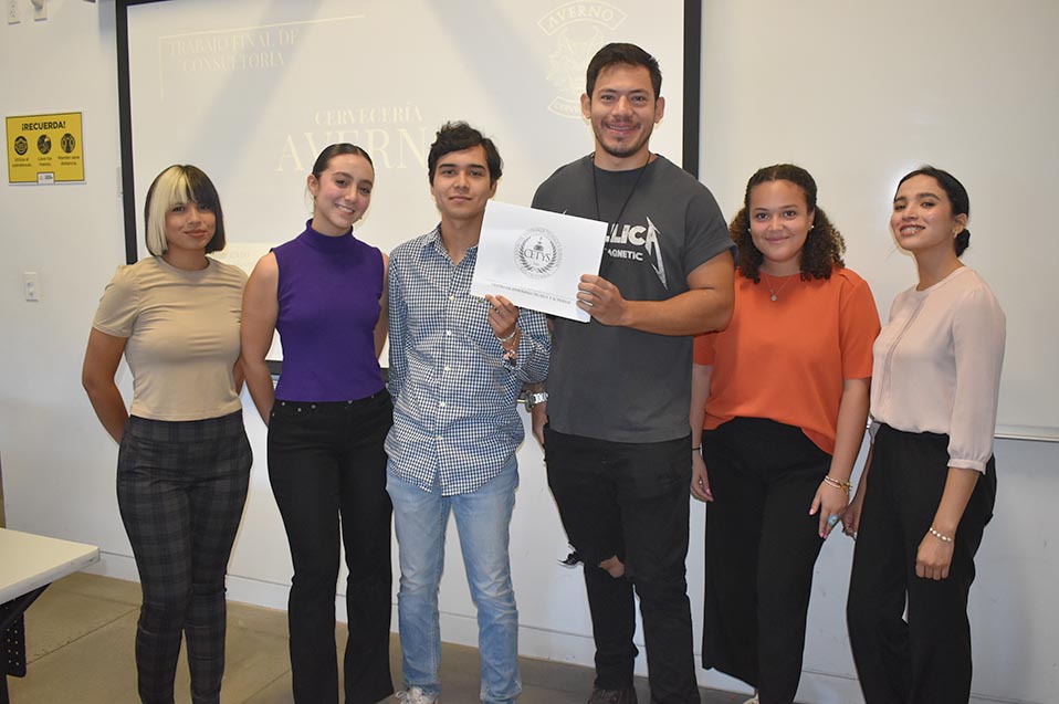 Alumnos de LAE realizan prácticas de detección de necesidades de capacitación en empresas mexicalenses