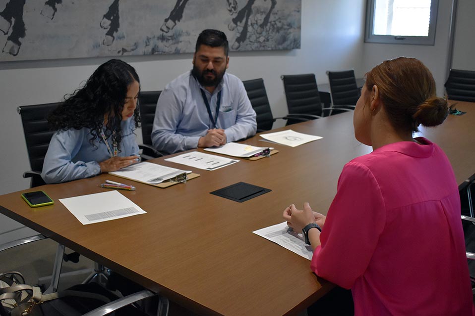 Realizan VIII Feria para Prácticas Profesionales dirigida a alumnos de Administración y Negocios