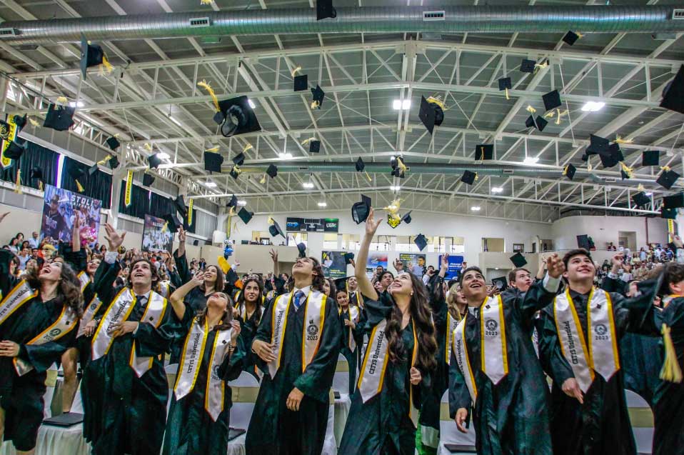Egresa generación 2023 del Campus Internacional Ensenada