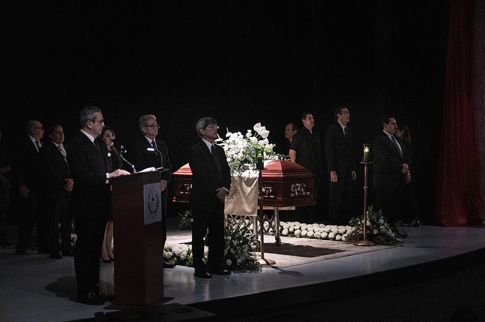 Rinden homenaje luctuoso a Don Eduardo Letayf Slim, Consejero de Honor del IENAC
