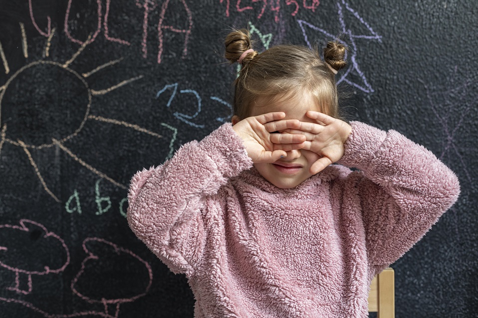 Niños testigos de violencia: Cómo brindar primeros auxilios emocionales