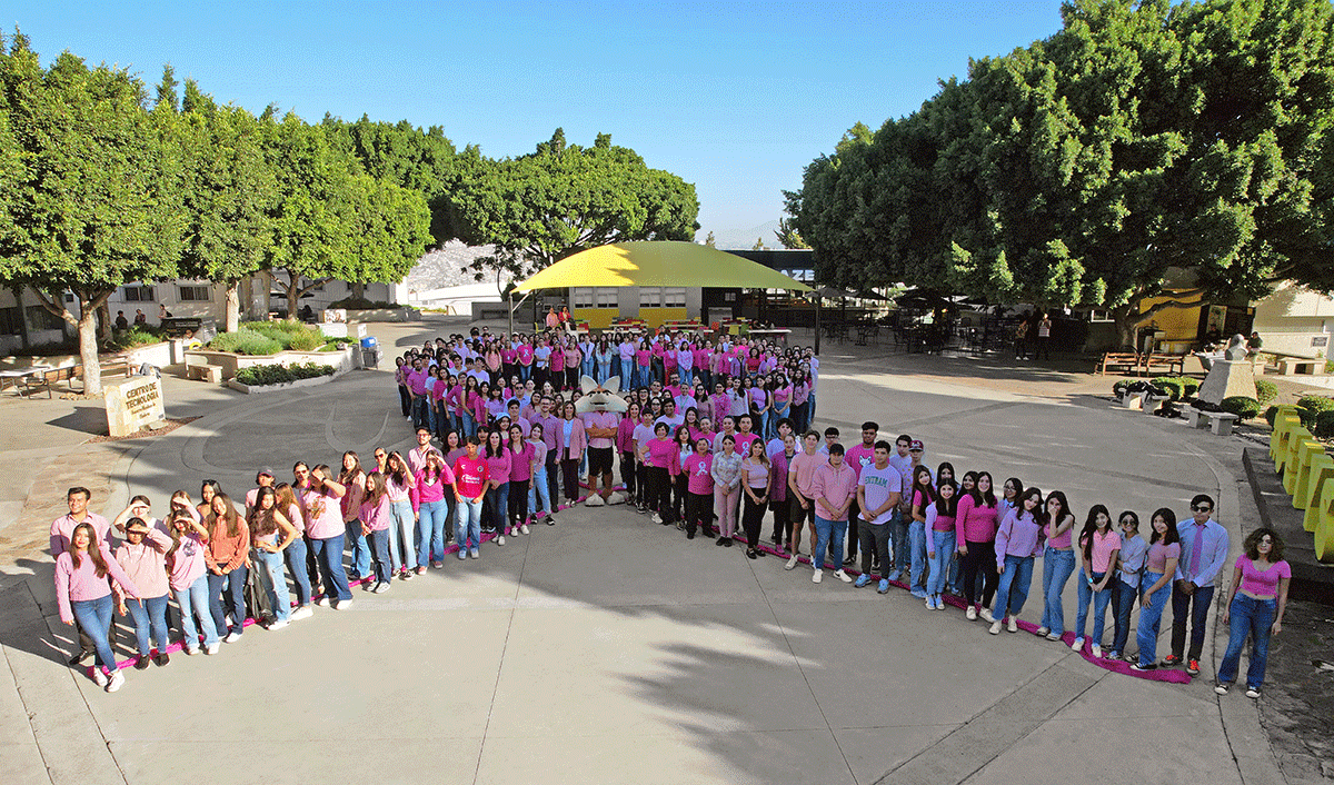 Campus Tijuana se viste de rosa en el marco del Día Internacional contra el Cáncer de Mama