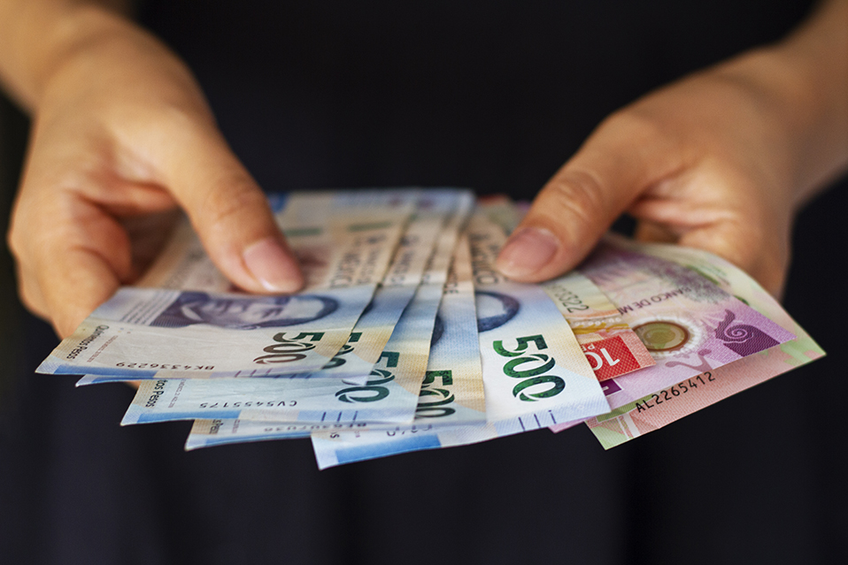 “Súper peso”: Explorando la fortaleza de la divisa mexicana