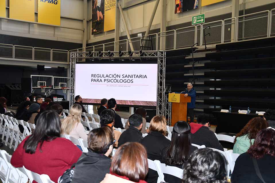 Promueven a psicólogos estar al día con normativa y regulaciones profesionales