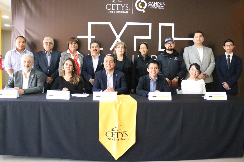 Estudiantes presentan proyectos para desarrollo sostenible en Expo Ingeniería