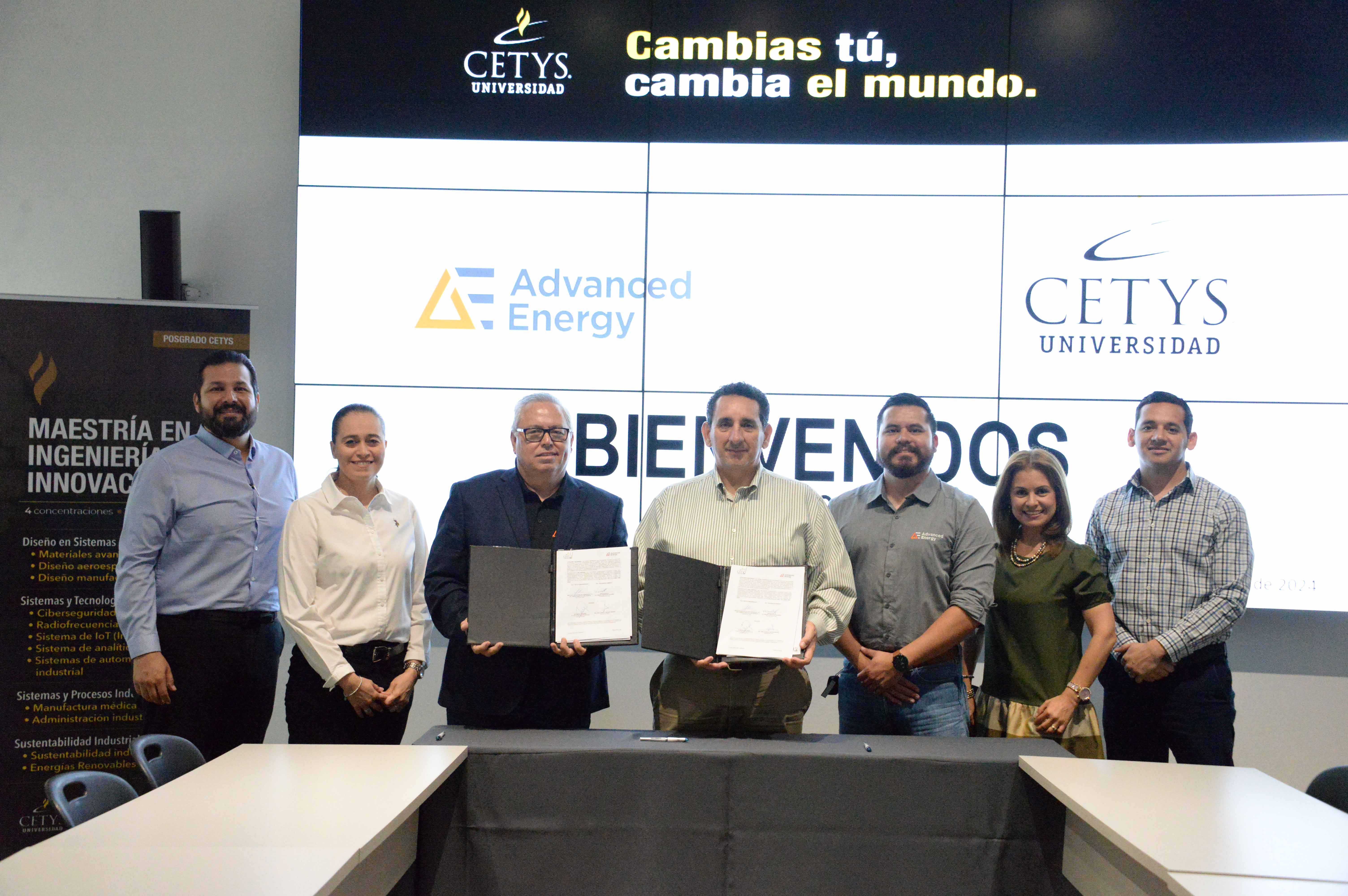Firman acuerdo de colaboración CETYS Universidad y Advanced Energy