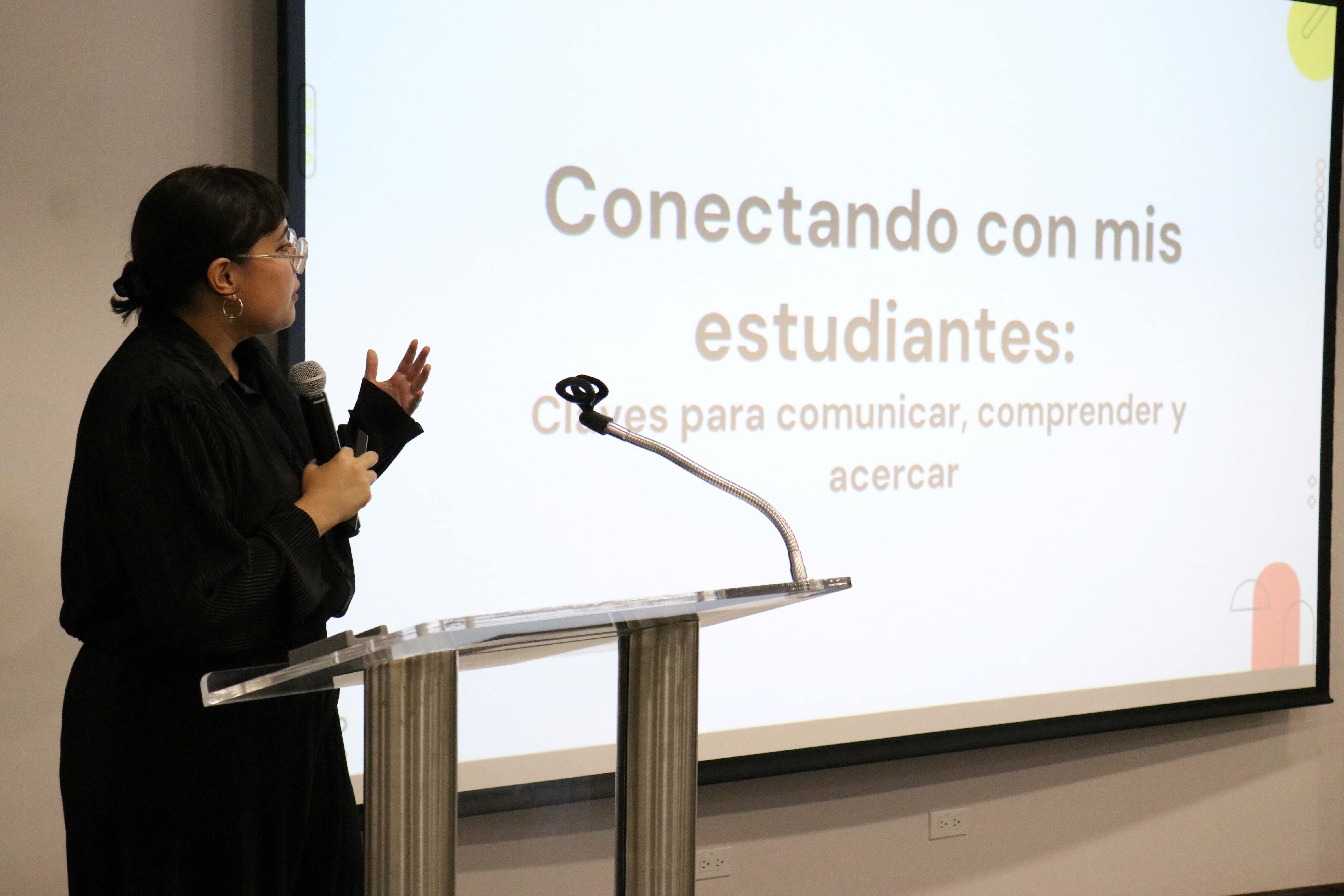 CETYS ofrece taller a orientadores para conectar con los estudiantes