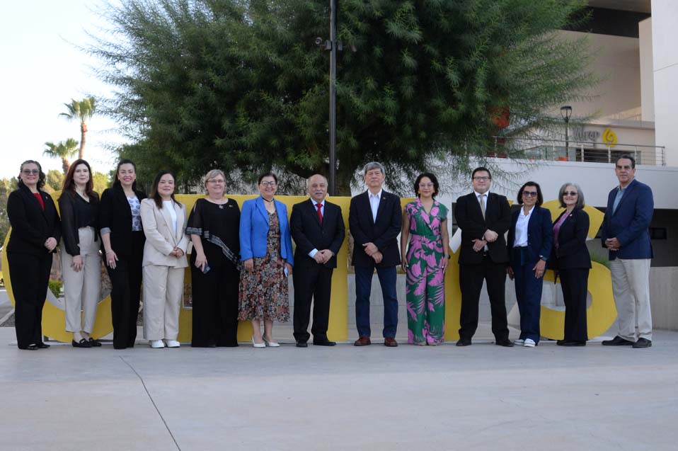 Sistema CETYS recibe visita para re-acreditación internacional ACBSP