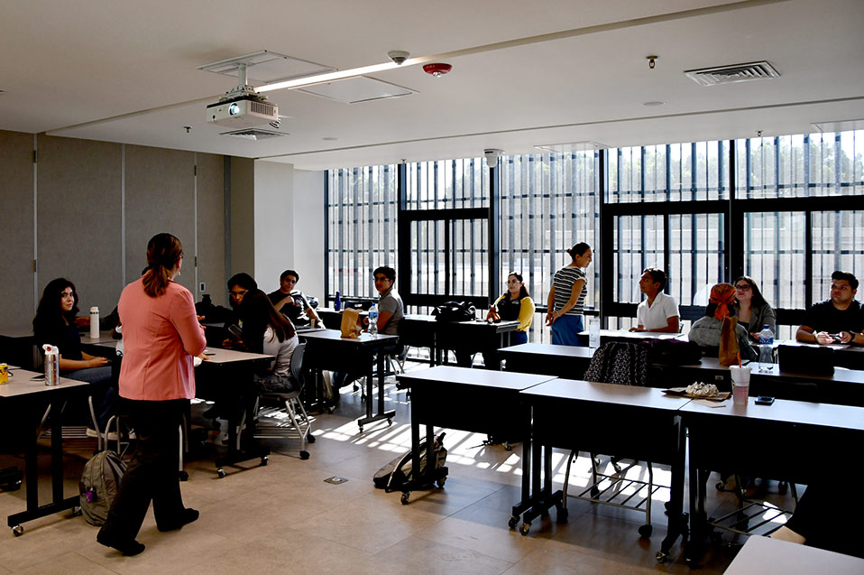 Líderes estudiantiles de CETYS Tijuana conocen programa Armonía, salud y bienestar
