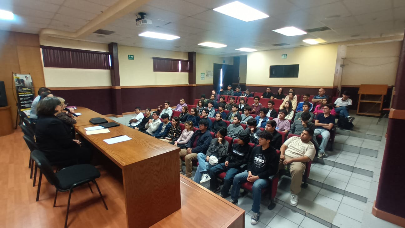 CETYS Universidad y CBTis No. 21 realizan el cierre semestral de los Clubes de Matemáticas y Física