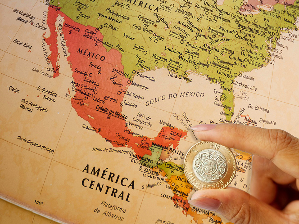 Navegando entre el Golfo de América, el peso mexicano y los mensajes confusos