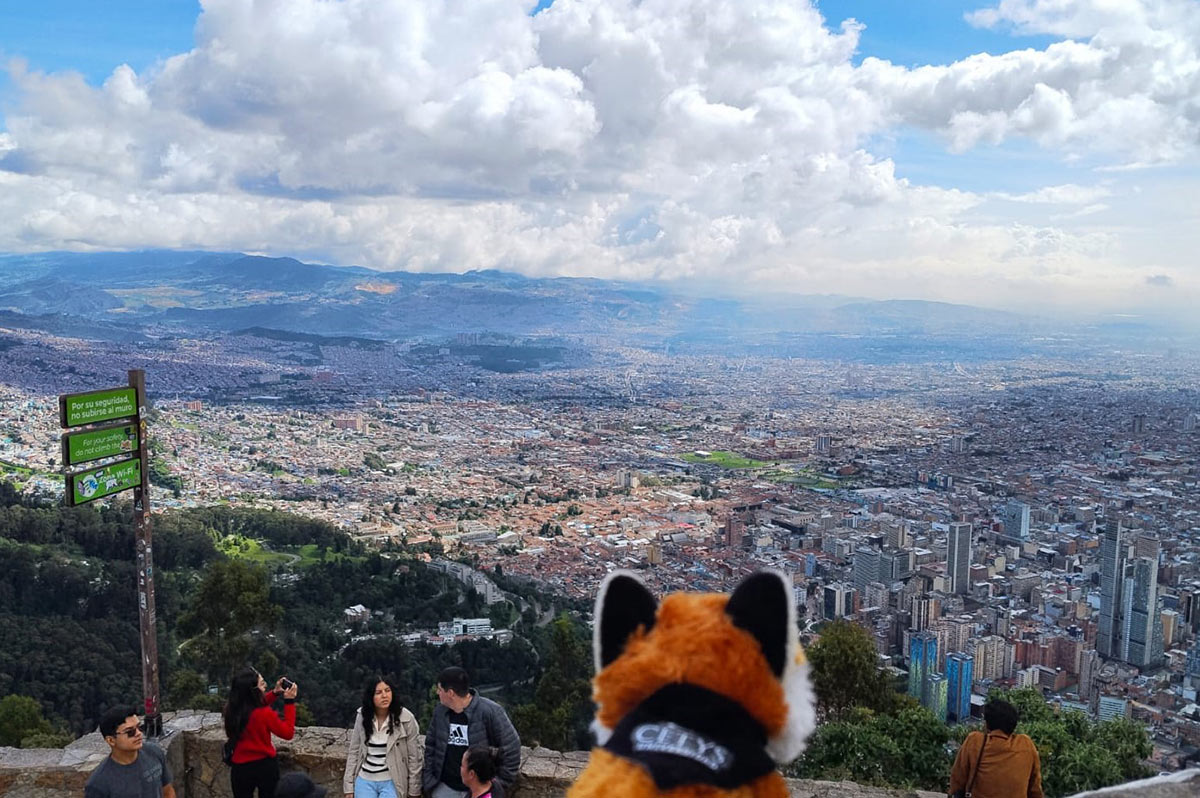 Docentes de CETYS participan como ponentes en conferencia internacional en Bogotá
