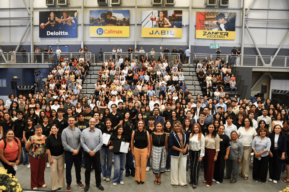 CETYS Tijuana celebra a los Alumnos Distinguidos con excelencia académica, cultural y deportiva