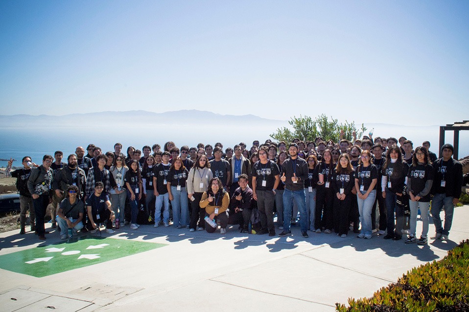 Estudiantes de CETYS participan en la Escuela de Otoño 2025 del CICESE