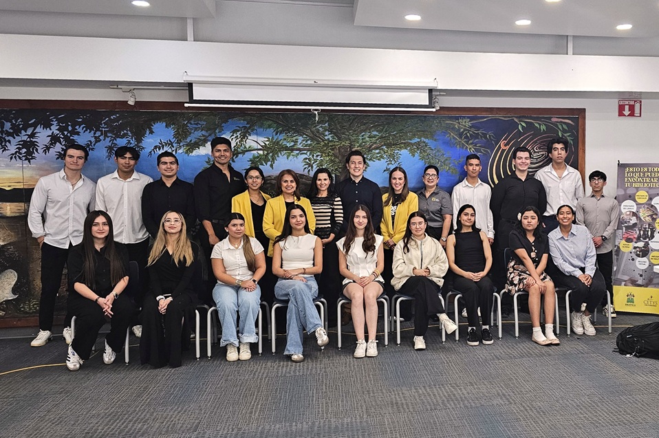 Talento CETYS Job Fair: Un puente entre estudiantes y egresados de impacto global