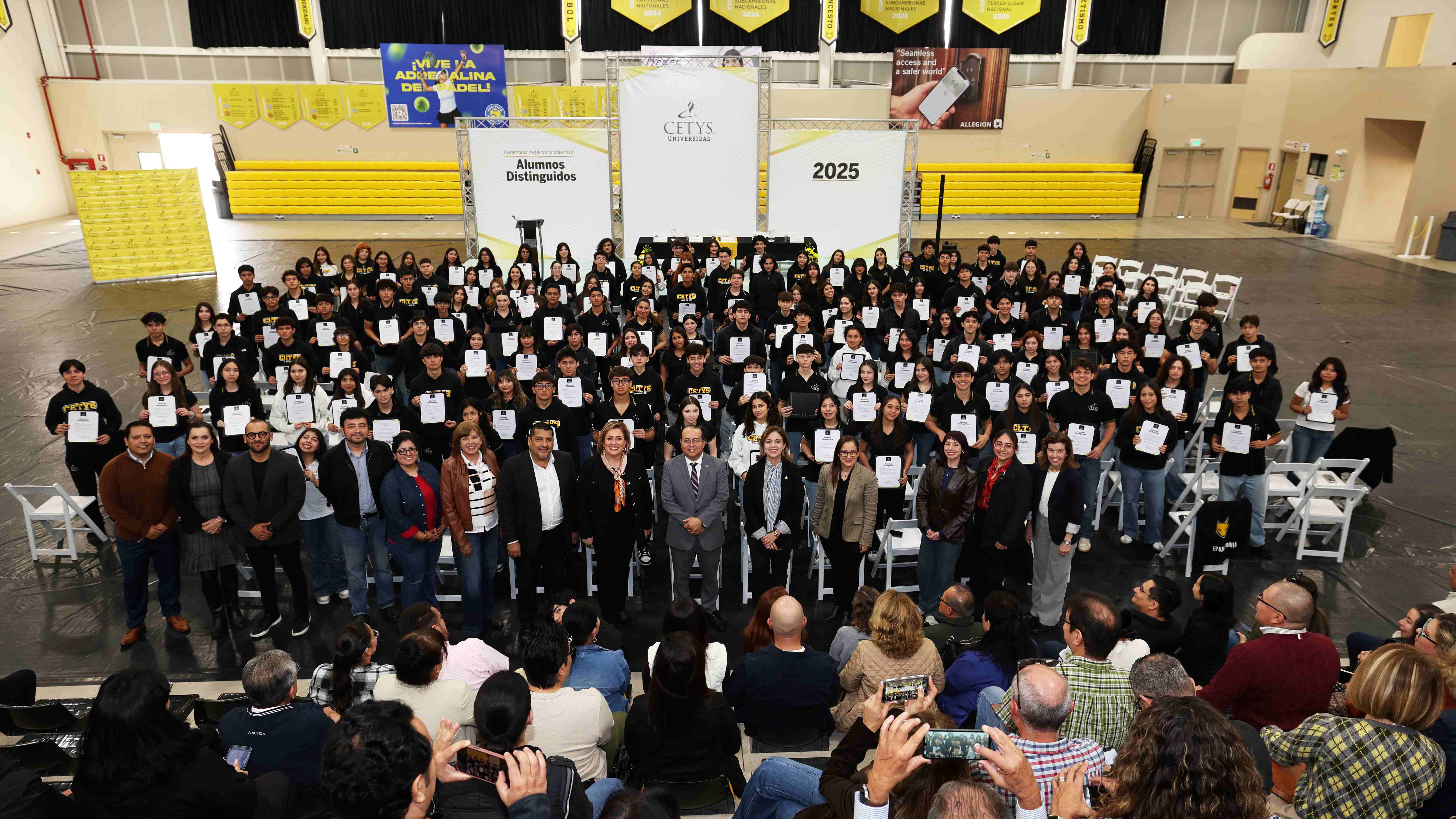 CETYS Universidad celebra la excelencia de sus Alumnos Distinguidos