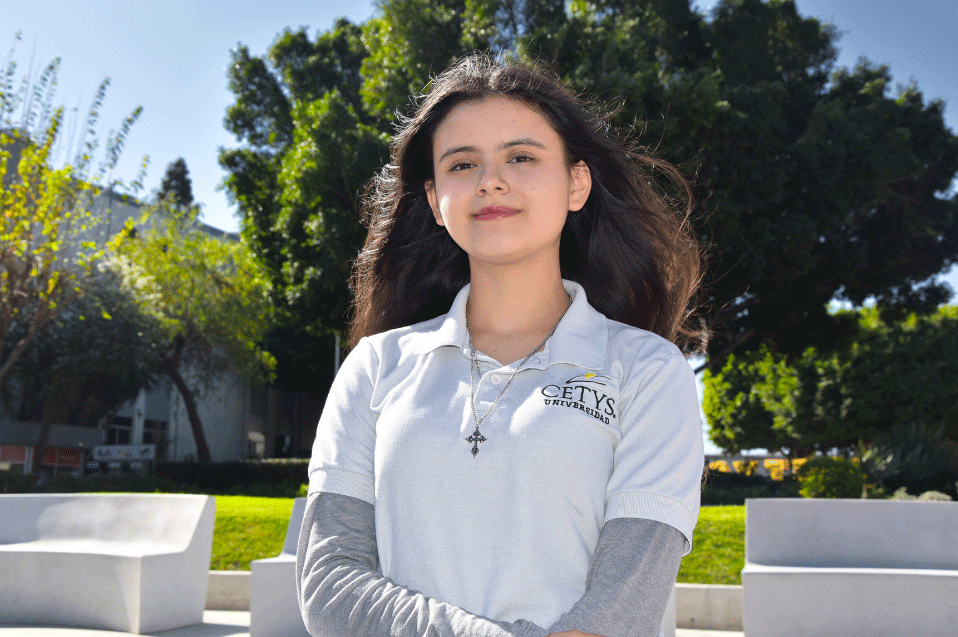 Ella es Emily Jiménez, una de las ganadoras de la Beca Kyoto 2026