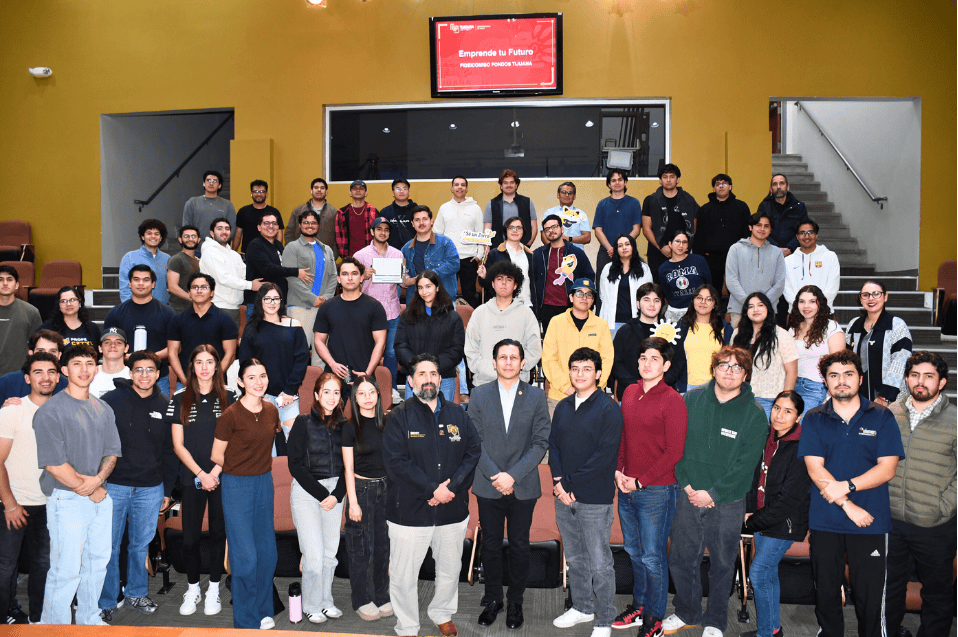 Estudiantes de Ingeniería en CETYS Tijuana conocen opciones de financiamiento para emprender