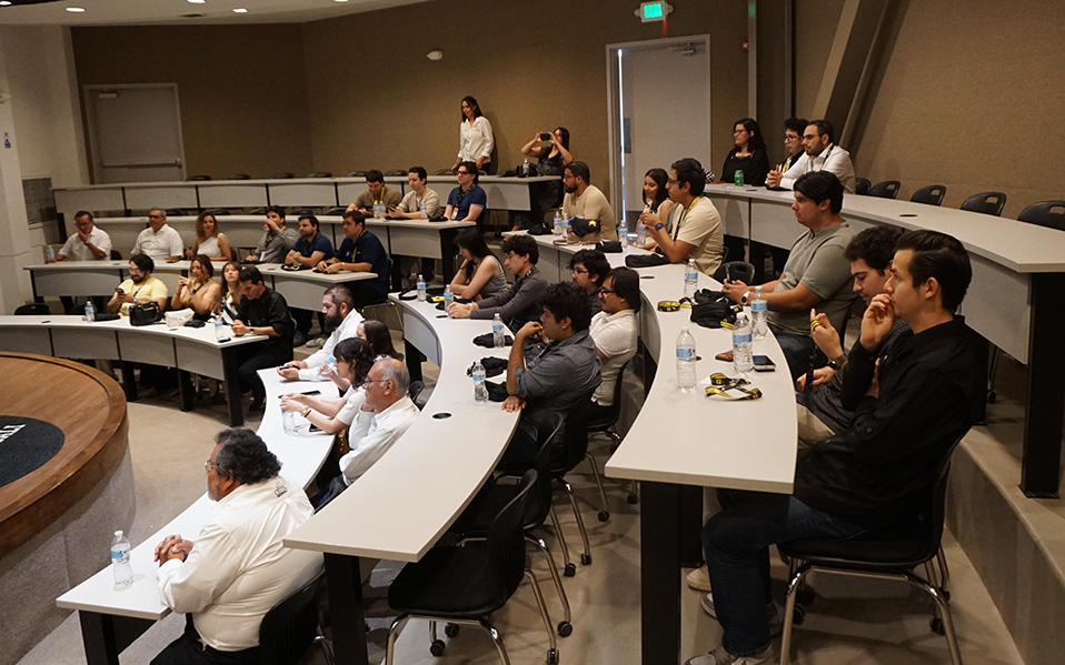 Generaciones 2020 y 2021 de Ingeniería CETYS reviven su graduación