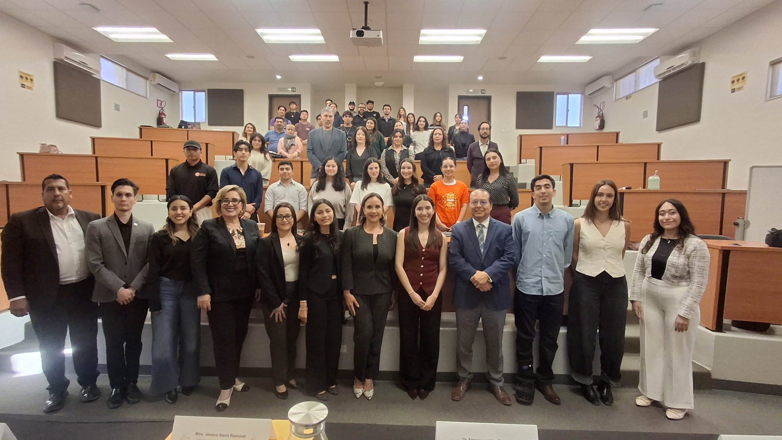 Toma protesta nueva mesa directiva 2026 de FORTES en CETYS Ensenada