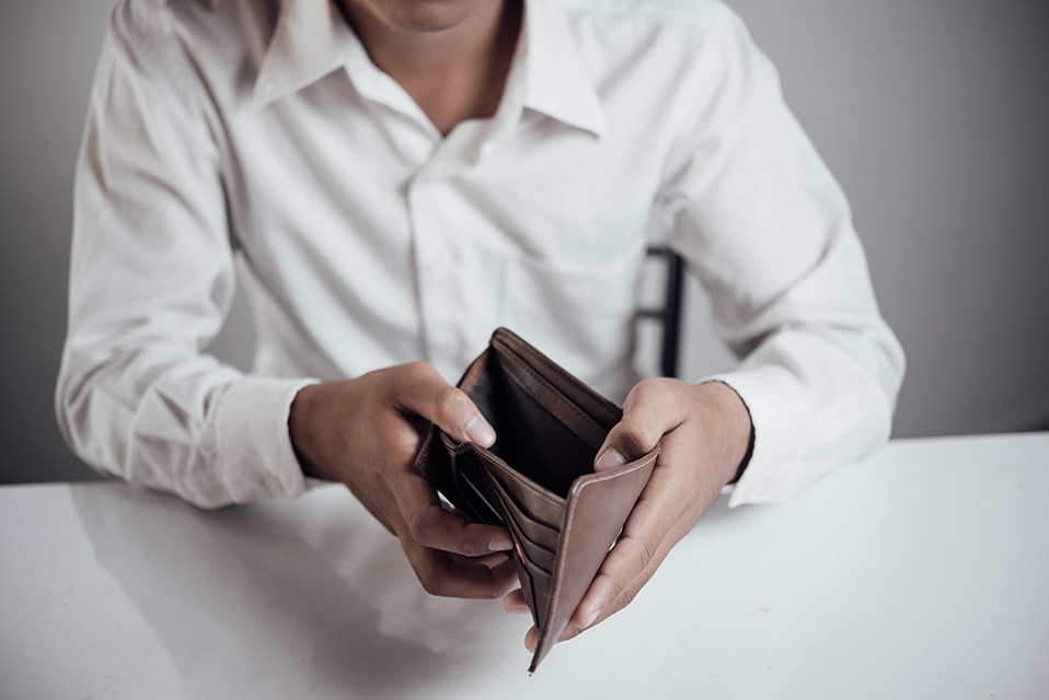 Como el estrés financiero impacta la salud mental