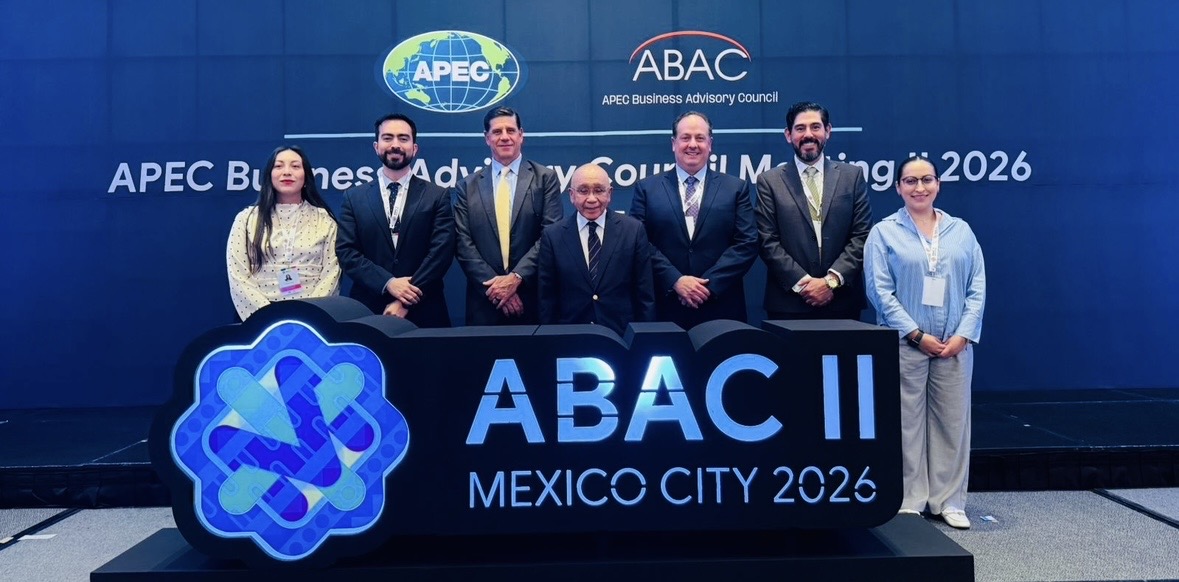 CETYS Alumni Francisco Suárez es reconocido por su liderazgo en ABAC México durante la Junta ABAC II 2026
