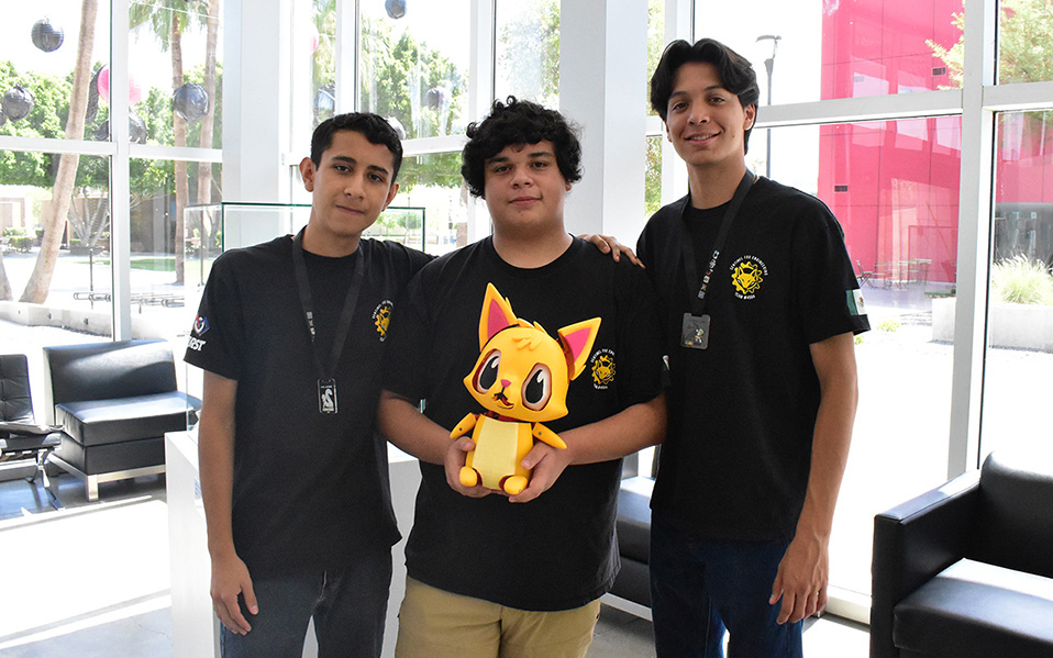 Alumnos bajacalifornianos buscan pase a competencia internacional de robótica WRO 2026