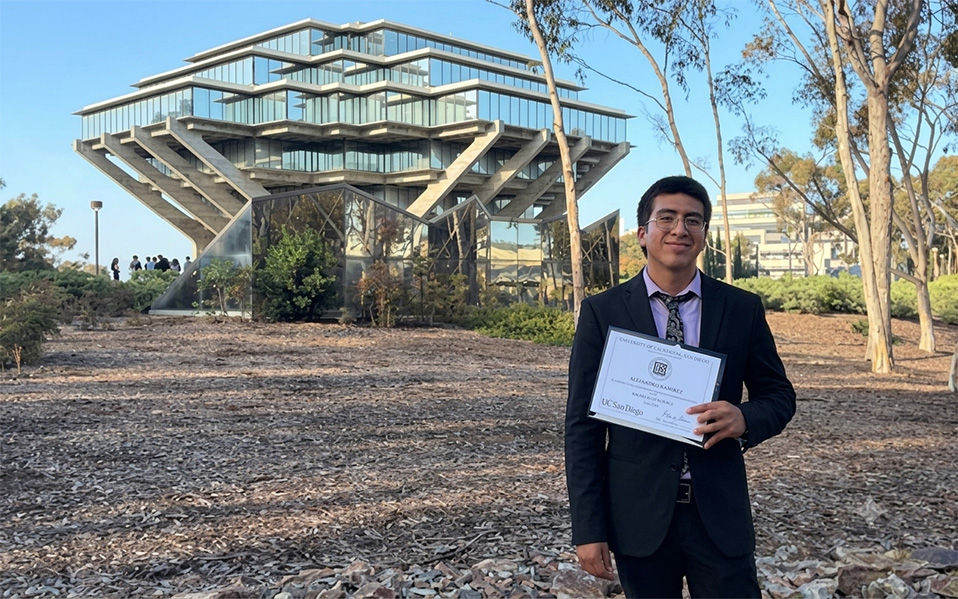 Alumno de CETYS vive experiencia internacional con estancia de investigación en UC San Diego
