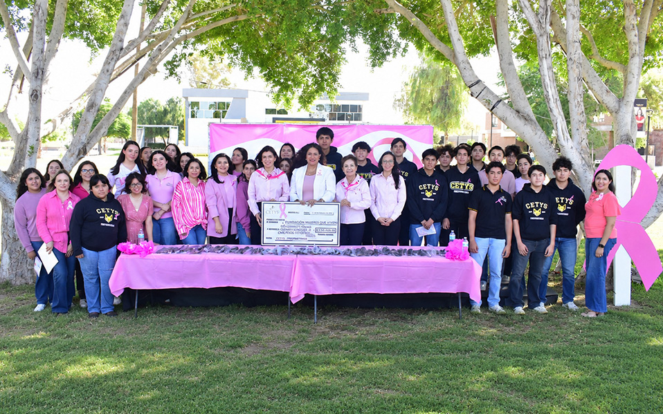 Prepa CETYS entrega donativo rosa a Fundación Mujeres que Viven