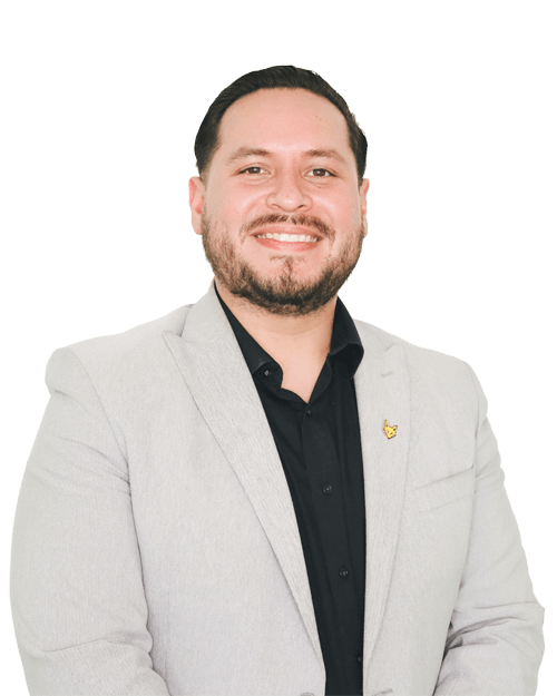 Elias Flores